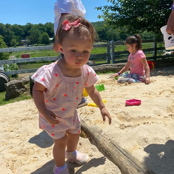 Pink polka dot Zara romper - Picture 2 of 5